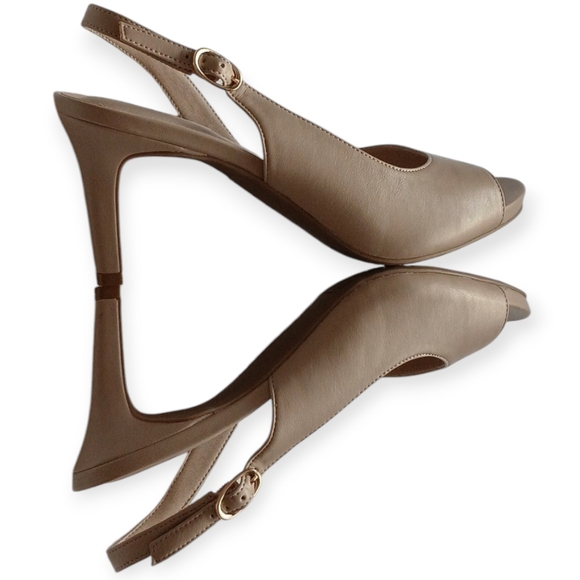 LIFE STRIDE TELLER SLINGBACK PUMP TENDER TAUPE, TAN PLATFORM HEELS. SIZE 8.5 W - Picture 4 of 15